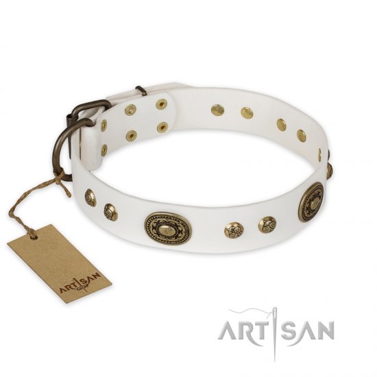 "Adorable Dream" FDT Artisan White Leather Dog Collar